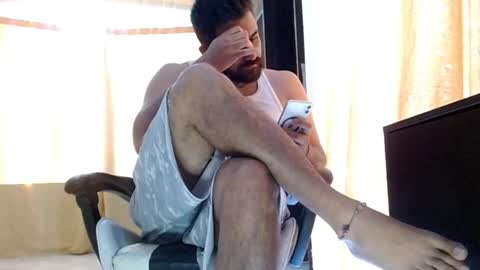 aronmiller online show from March 2026 02:17:02 PM