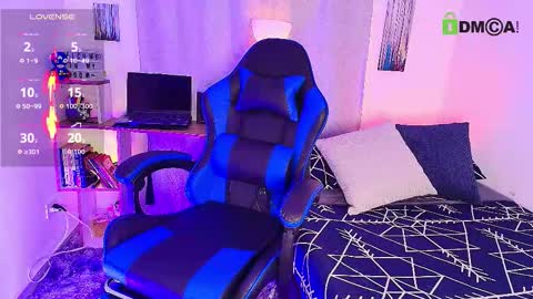 noah and ivy online show from October 2025 10:38:02 AM