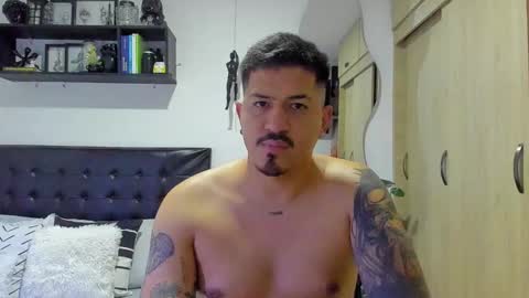 ARON  Independent model  online show from February 2026 02:56:02 AM