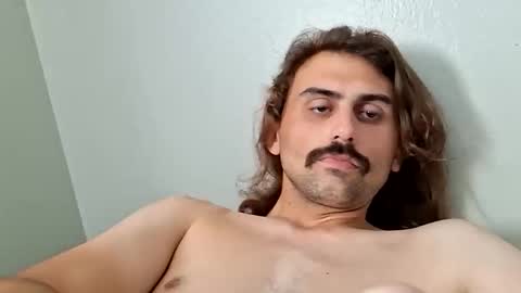 Arran Arnett online show from October 2025 07:52:01 PM