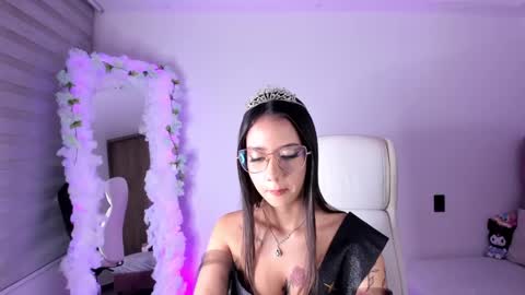 Snapshot of artbelia chatting on January 2025 02:14:01 AM Lia Rose online show from January 2025 02:14:01 AM