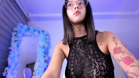 Snapshot of artbelia chatting on February 2025 05:12:02 AM Lia Rose online show from February 2025 05:12:02 AM