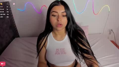 ESTEFANY online show from December 2024 07:47:01 AM