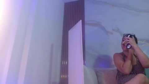 artemiza online show from September 2025 12:32:02 PM