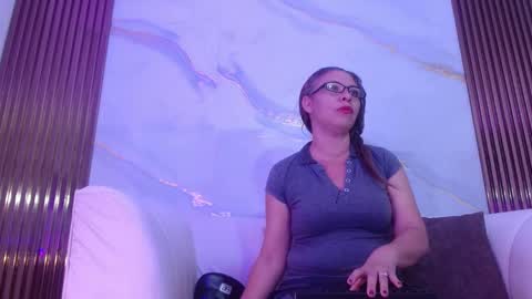 artemiza online show from October 2025 12:14:02 PM