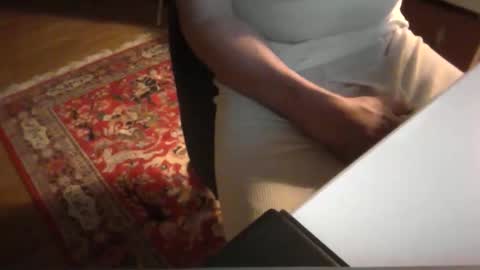 Snapshot of artesian99 chatting on December 2025 06:04:01 PM artesian99 online show from December 2025 06:04:01 PM