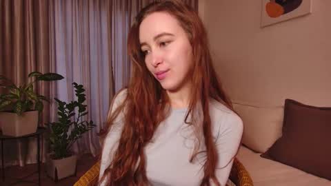 Lina online show from October 2025 12:56:02 PM