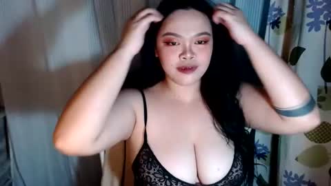 Snapshot of arthemist11 chatting on June 2026 03:31:02 AM monica online show from June 2026 03:31:02 AM