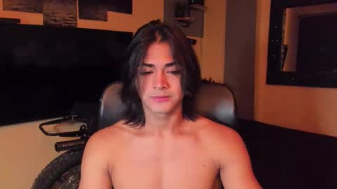 Snapshot of arthur_hunter chatting on February 2026 12:20:02 AM I AM HERE online show from February 2026 12:20:02 AM