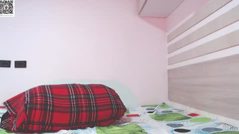 Snapshot of arthur_jamess chatting on January 2025 07:07:02 PM arthur_jamess online show from January 2025 07:07:02 PM