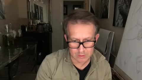 Snapshot of artisterotic chatting on January 2025 11:04:02 PM artisterotic online show from January 2025 11:04:02 PM