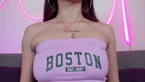 MIA OF artmiajoy online show from December 2024 11:00:01 AM