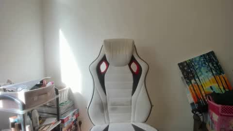 MIA online show from October 2025 11:11:01 AM