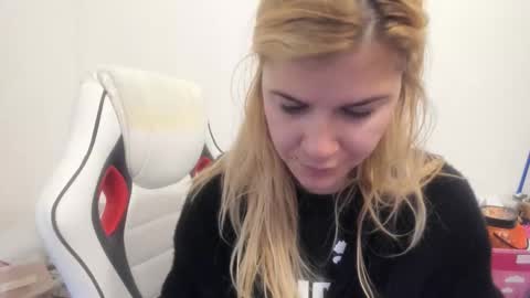 MIA online show from November 2025 06:25:01 AM