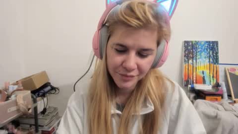 MIA online show from December 2025 07:53:01 PM