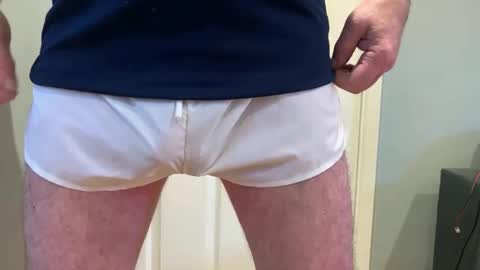 artybee online show from November 2025 10:14:02 AM