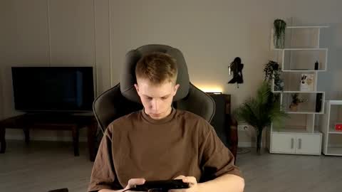 Snapshot of artycropp chatting on September 2025 08:05:01 AM Archie online show from September 2025 08:05:01 AM