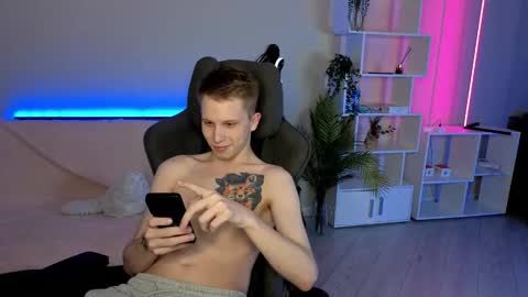 Snapshot of artycropp chatting on October 2025 05:55:02 PM Archie online show from October 2025 05:55:02 PM