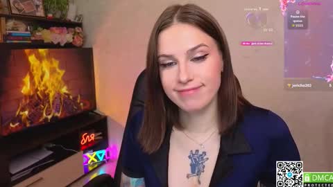 Snapshot of arya_deepthroat_queen chatting on October 2025 04:51:01 PM Arya  Fn  Talented Arya   online show from October 2025 04:51:01 PM