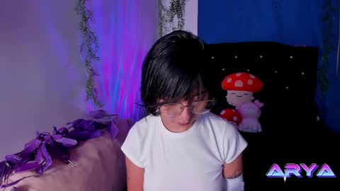 Snapshot of arya_line chatting on February 2025 05:09:01 AM Arys online show from February 2025 05:09:01 AM