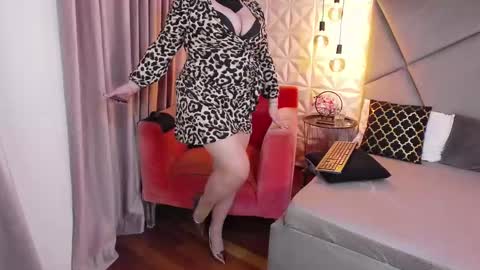 Snapshot of aryaeve chatting on January 2025 06:46:01 AM Aryana online show from January 2025 06:46:01 AM