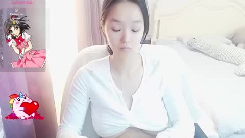 Snapshot of arylia_3 chatting on November 2025 03:28:01 AM Lily online show from November 2025 03:28:01 AM