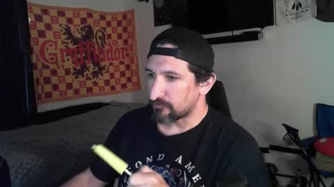 devilPup75 online show from October 2025 06:45:02 PM