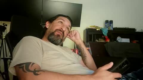 devilPup75 online show from December 2025 05:37:02 AM