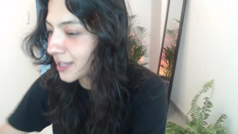 Saray online show from March 2026 12:27:02 AM