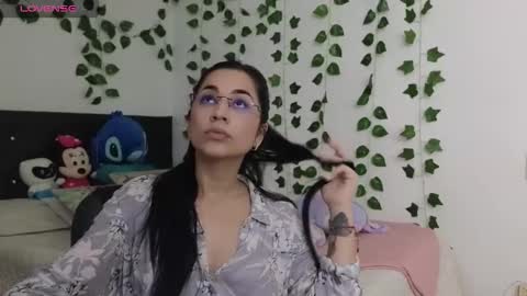 Asena online show from February 2026 08:04:01 PM