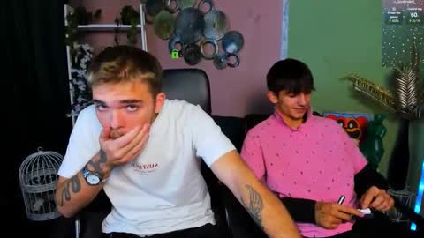 ash_raven_ online show from October 2025 07:45:01 PM