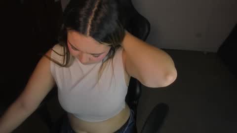 ash_smith1 online show from December 2025 03:58:02 AM