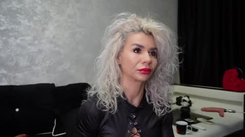 Asha online show from January 2025 10:08:02 PM