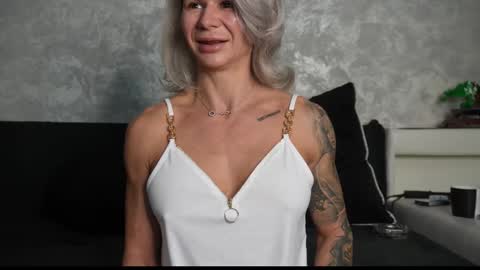 Asha online show from October 2025 09:53:01 AM