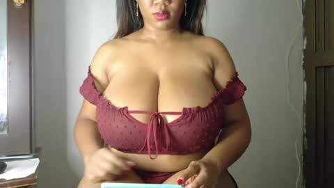 ashanty_1012 online show from February 2026 03:08:01 PM