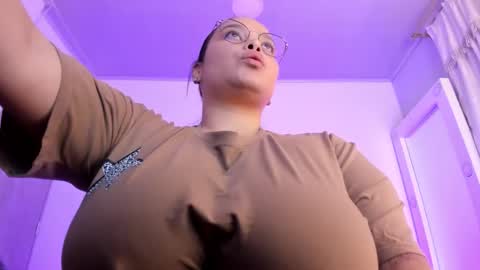 Snapshot of ashanty_vera01 chatting on December 2024 04:22:02 AM ashanty_vera01 online show from December 2024 04:22:02 AM