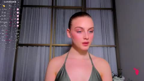 your pretty Ashley online show from December 2025 05:09:01 PM