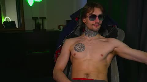 Jerk Machine online show from October 2025 01:43:02 PM