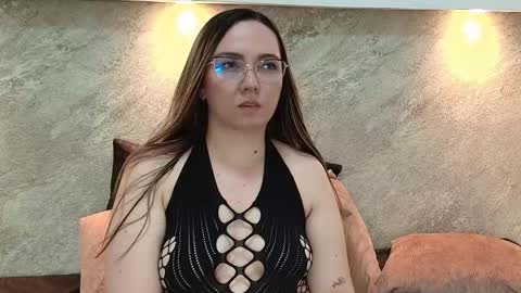 Asley Bennet online show from September 2025 08:47:01 AM