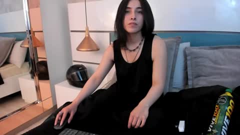 Ashkoreh online show from June 2026 08:21:01 PM