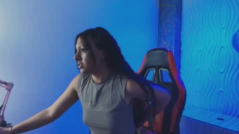 Snapshot of ashley17_ chatting on December 2025 03:34:01 AM ashley17_ online show from December 2025 03:34:01 AM