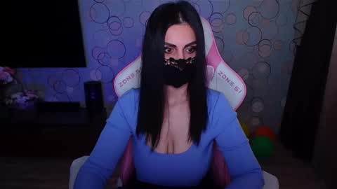   Yasmina   online show from March 2026 05:30:02 AM