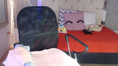 ashley__tylor online show from March 2026 03:23:02 AM