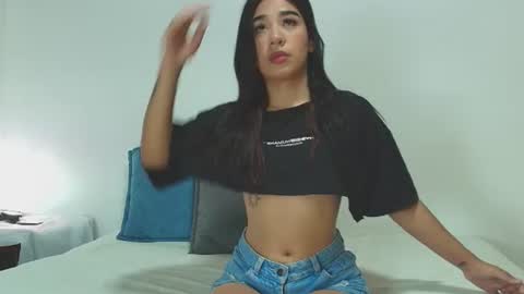 Ashley Blazze  online show from June 2026 11:36:01 AM
