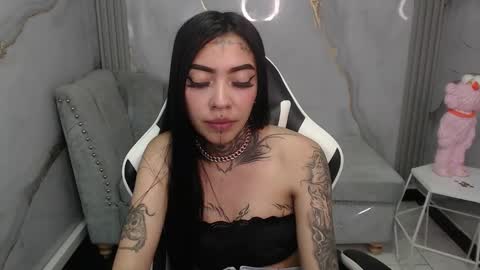 ashley_blum_v online show from November 2025 01:16:01 AM