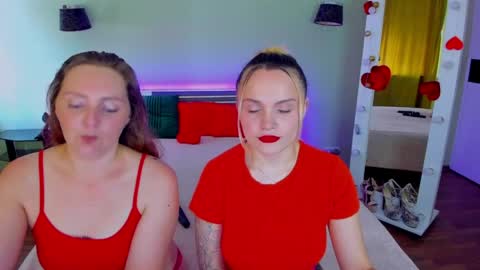 Snapshot of ashley_crashly chatting on May 2026 07:26:02 AM Alina online show from May 2026 07:26:02 AM