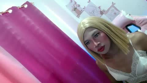 ashley_cummer online show from May 2026 02:52:01 AM