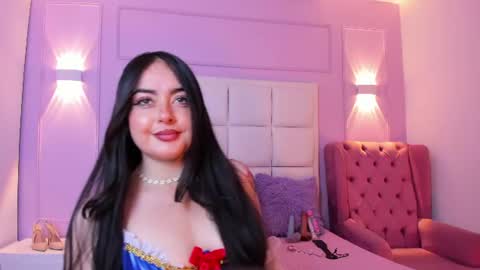 Snapshot of ashley_petit chatting on July 2026 01:31:01 PM ashley_petit online show from July 2026 01:31:01 PM