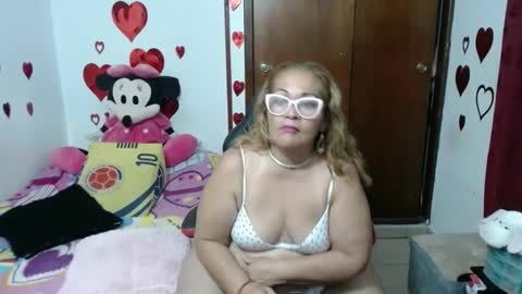 ashley pink11 online show from February 2025 01:56:01 AM