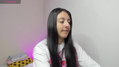 Ashley online show from October 2025 08:35:01 PM